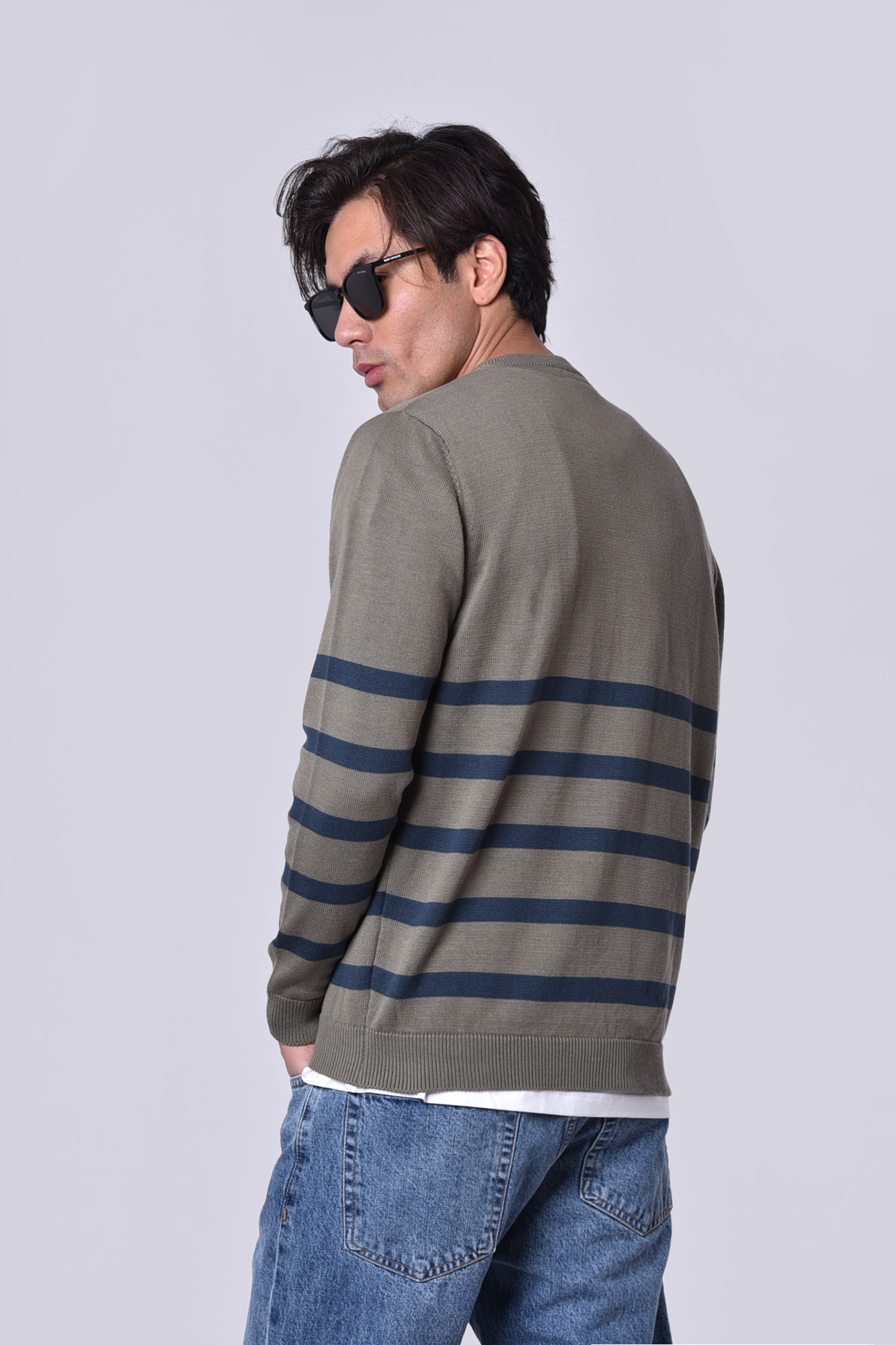 بافت یقه گرد راه راه