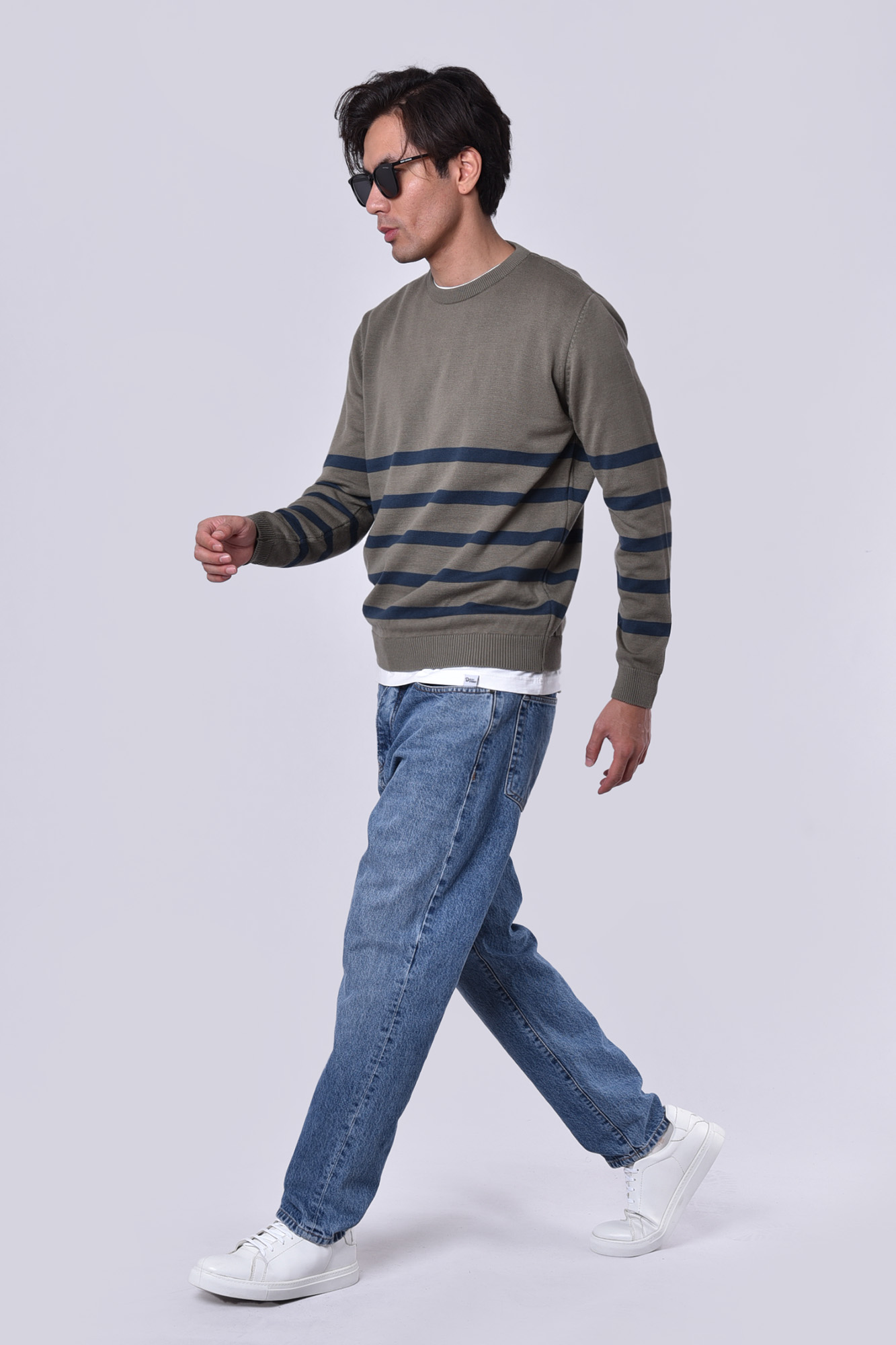 بافت یقه گرد راه راه