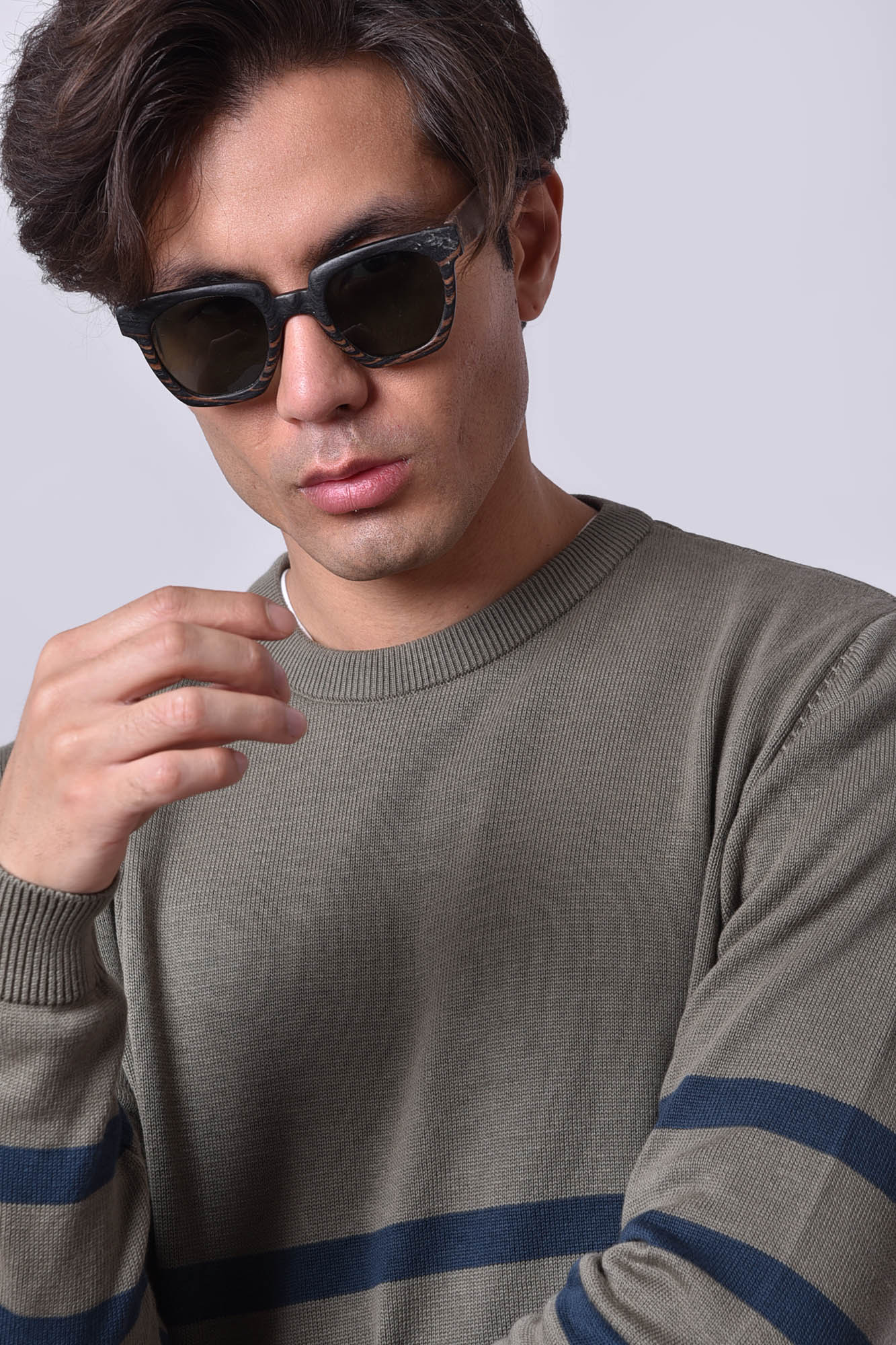 بافت یقه گرد راه راه