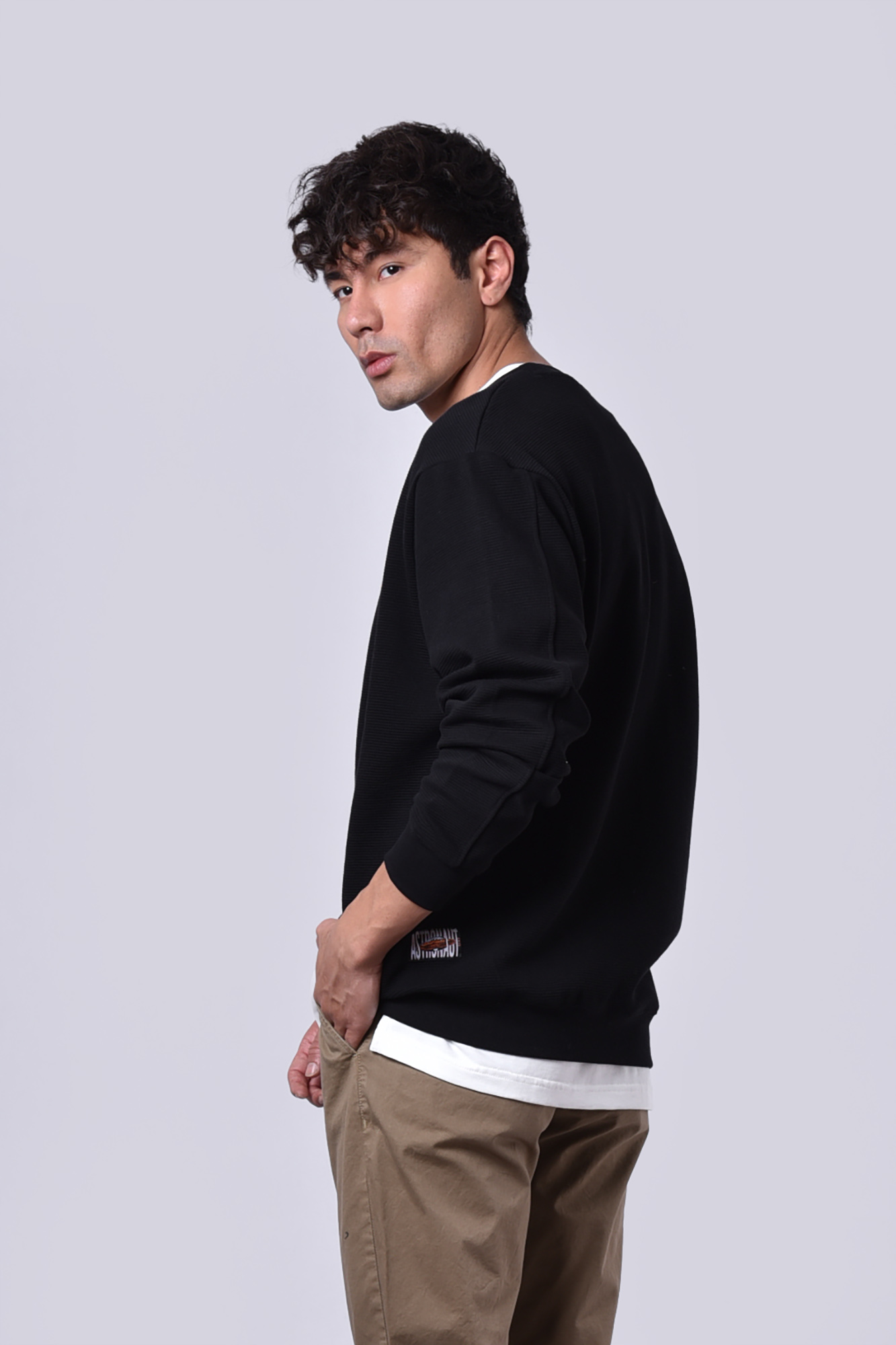 تیشرت آستین بلند گلدوزی