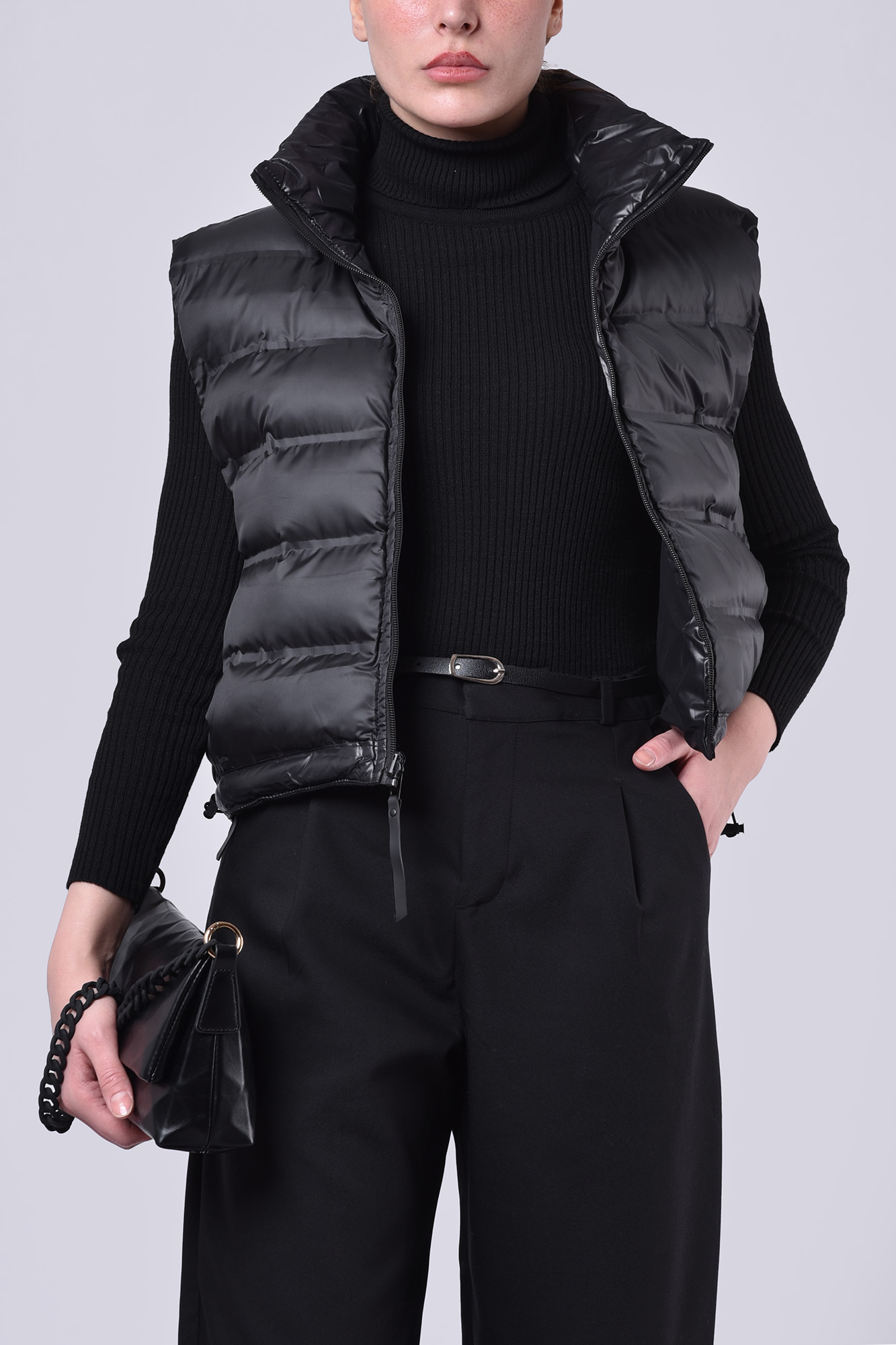 وست کوتاه ساده