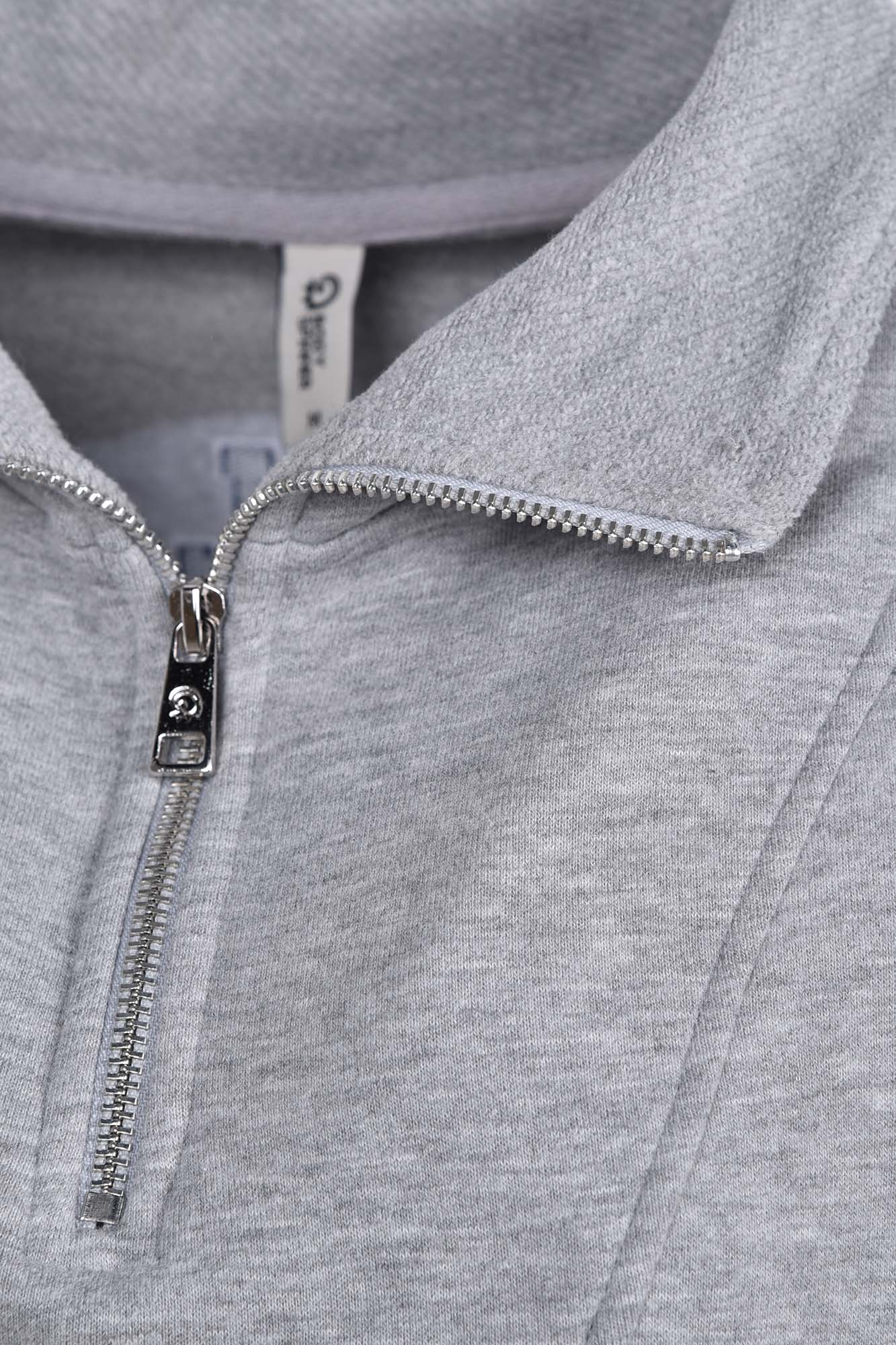 سوئیشرت نیم زیپ گلدوزی