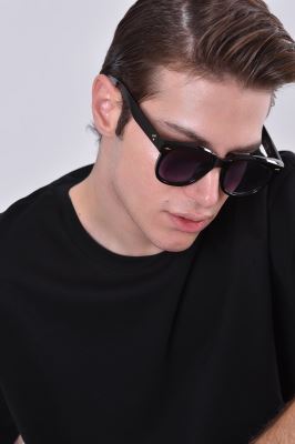 تیشرت آستین کوتاه ساده