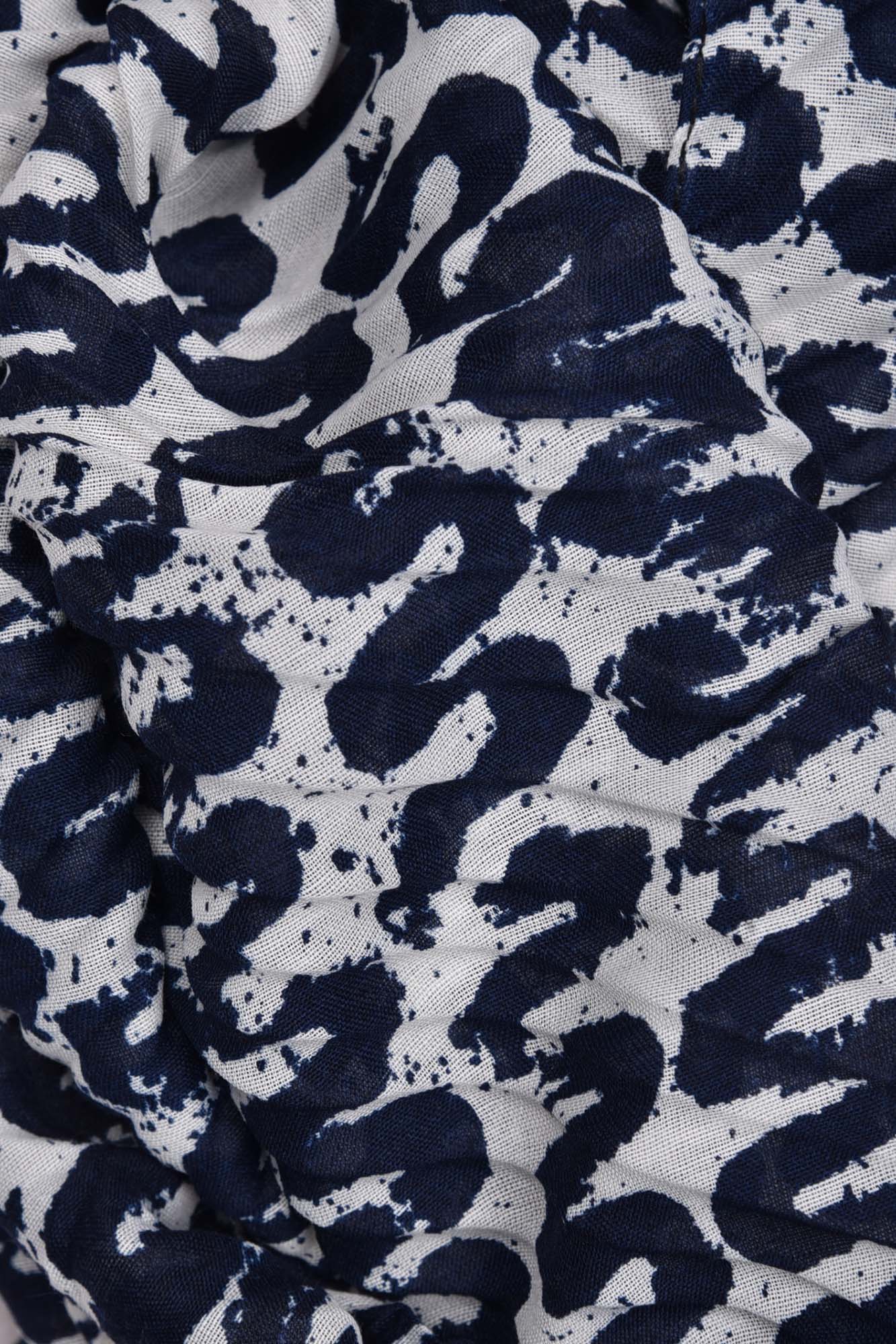 شال طرحدار زنانه