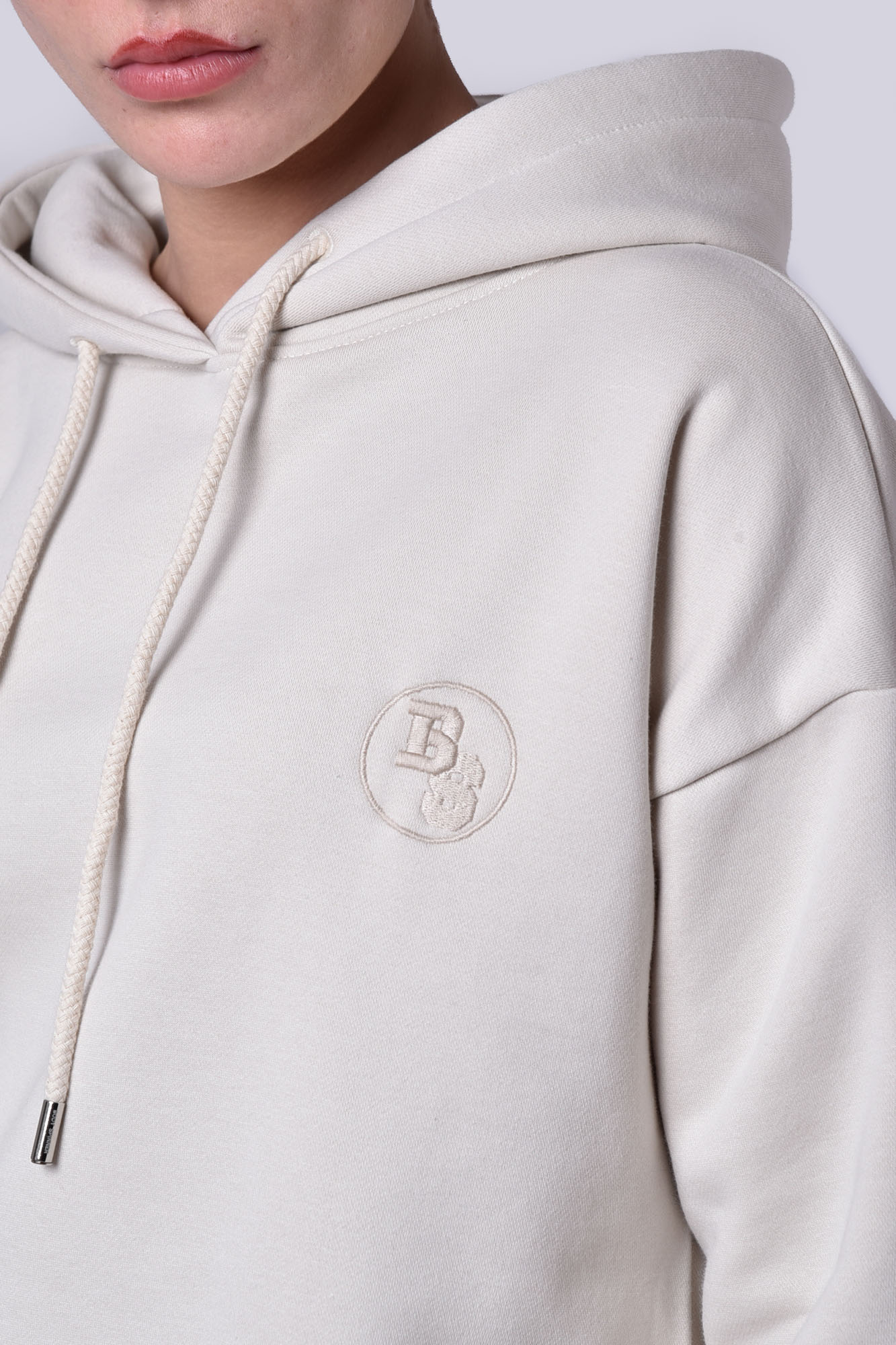 هودی گلدوزی