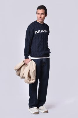 بافت یقه گرد ساده