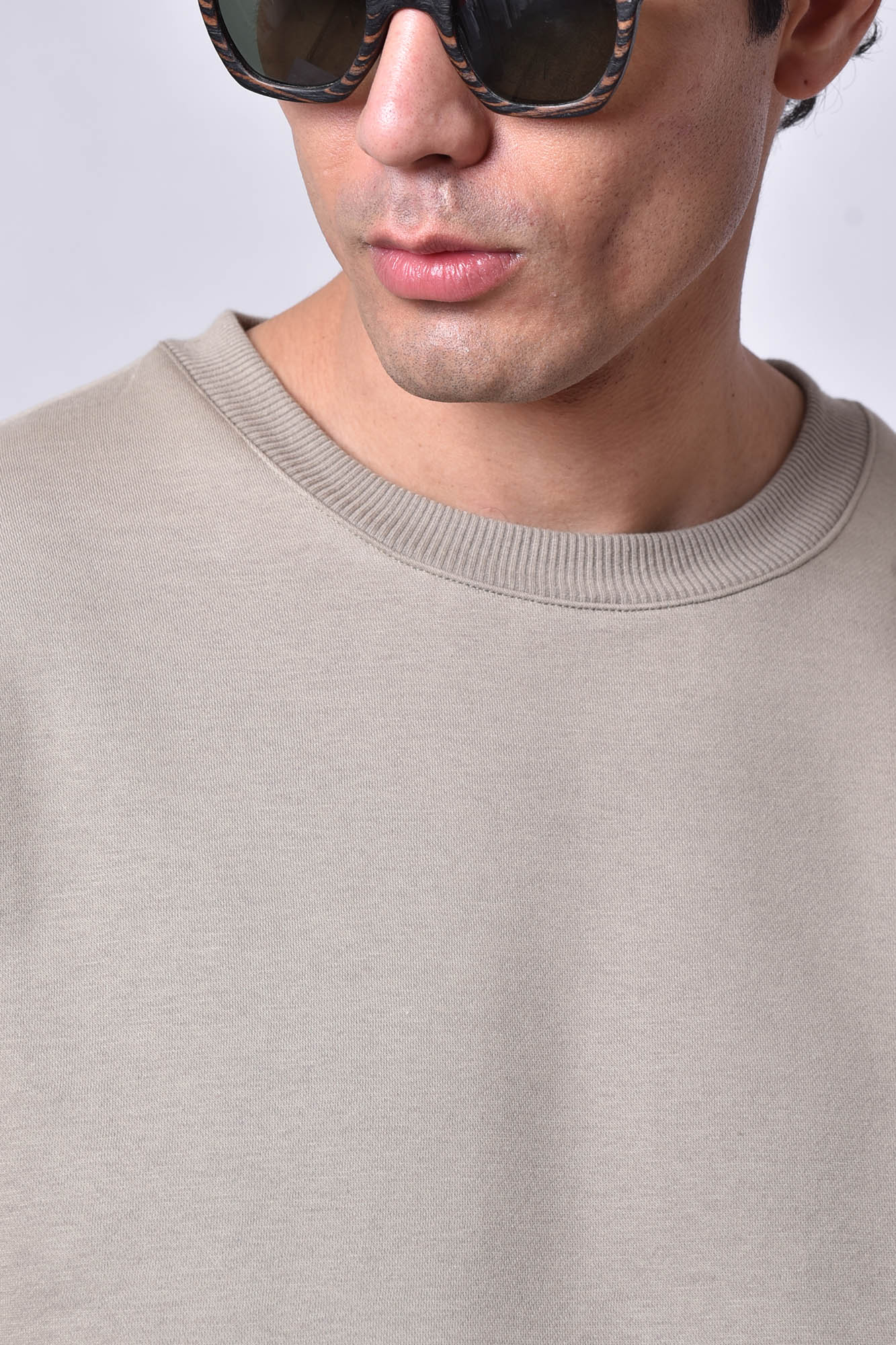 سوئیشرت یقه گرد ساده