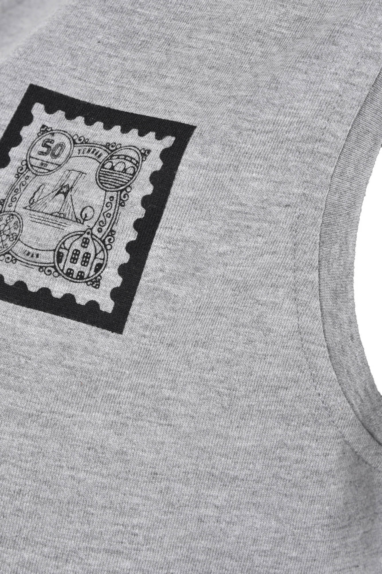 تاپ تیشرتی چاپی زنانه