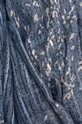 شال طرحدار زنانه