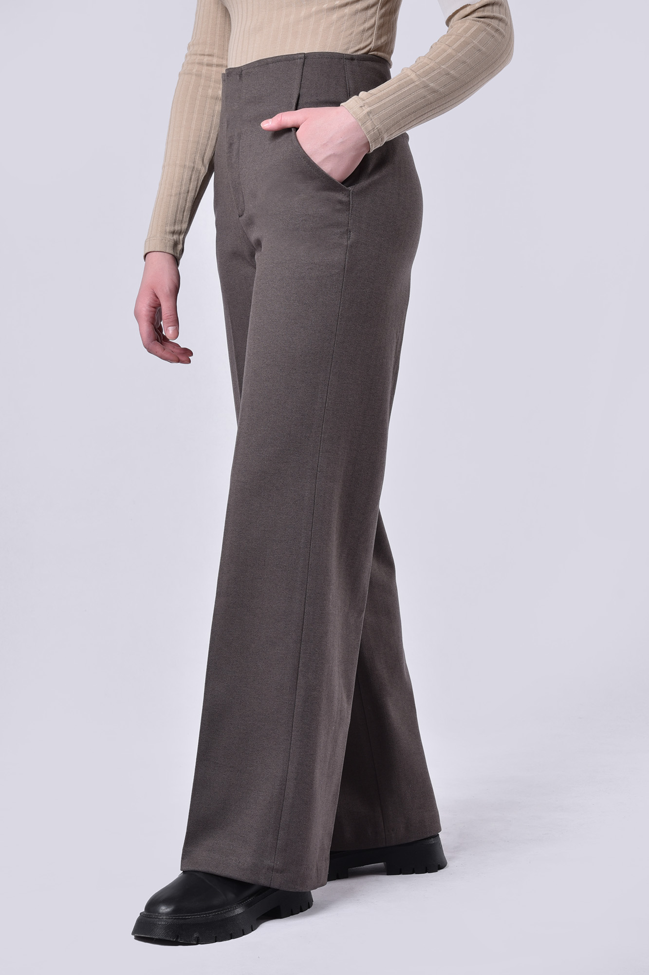 شلوار پارچه ای پشمی