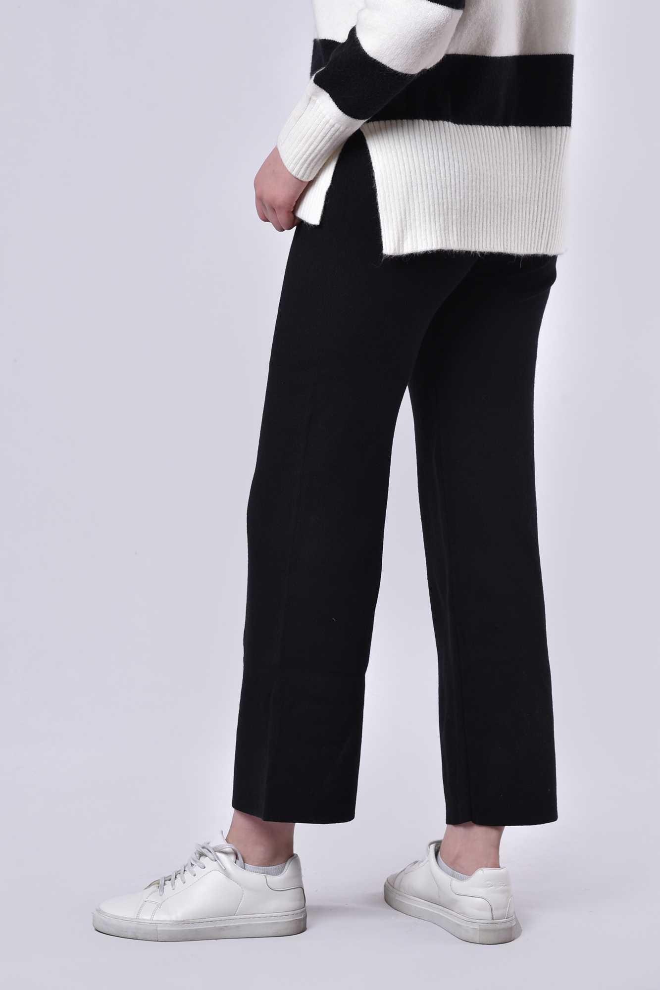 شلوار بافت ساده زنانه