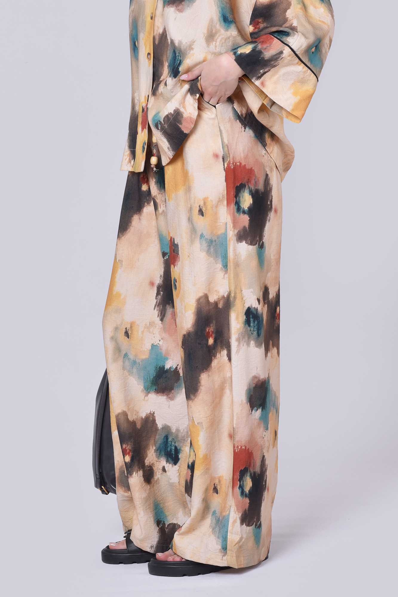 شلوار پارچه ای طرحدار