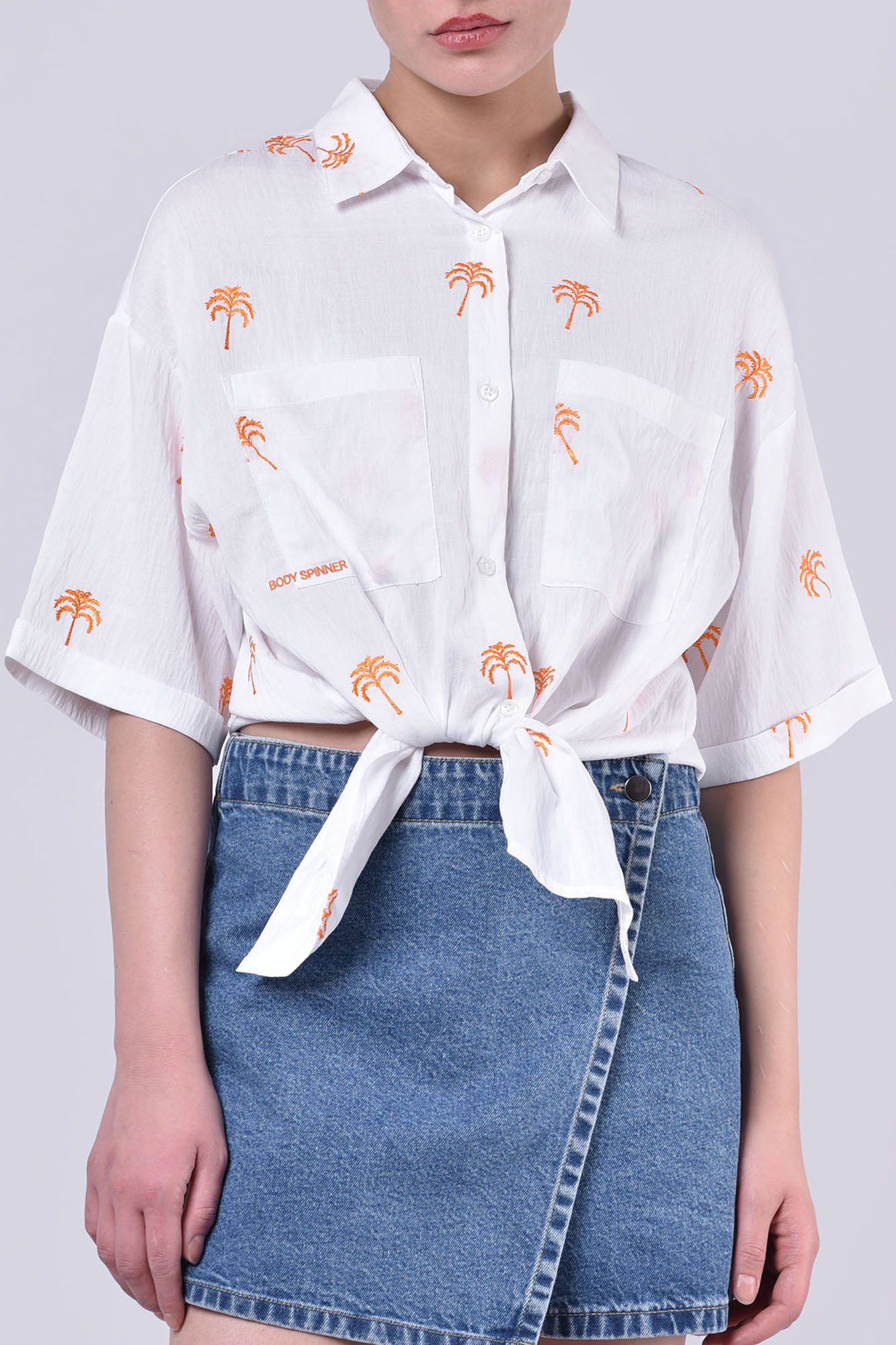 شومیز آستین کوتاه طرحدار