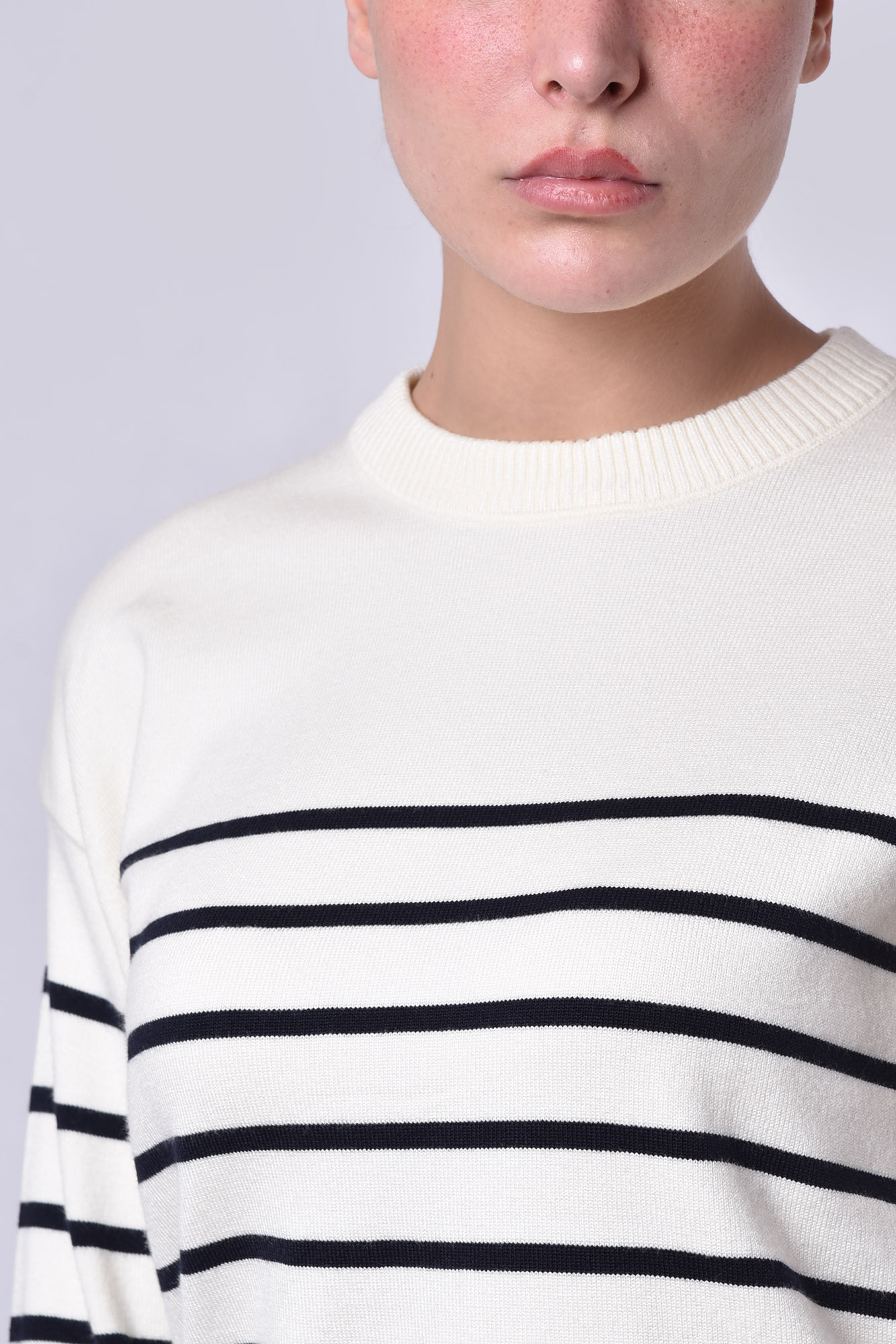 بافت راه راه زنانه