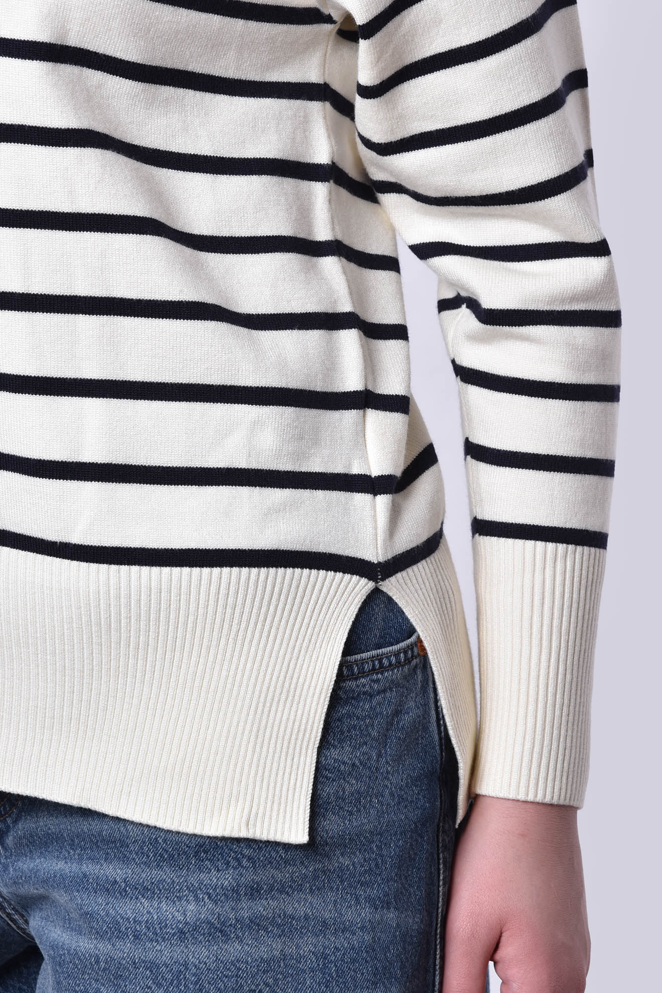 بافت راه راه زنانه