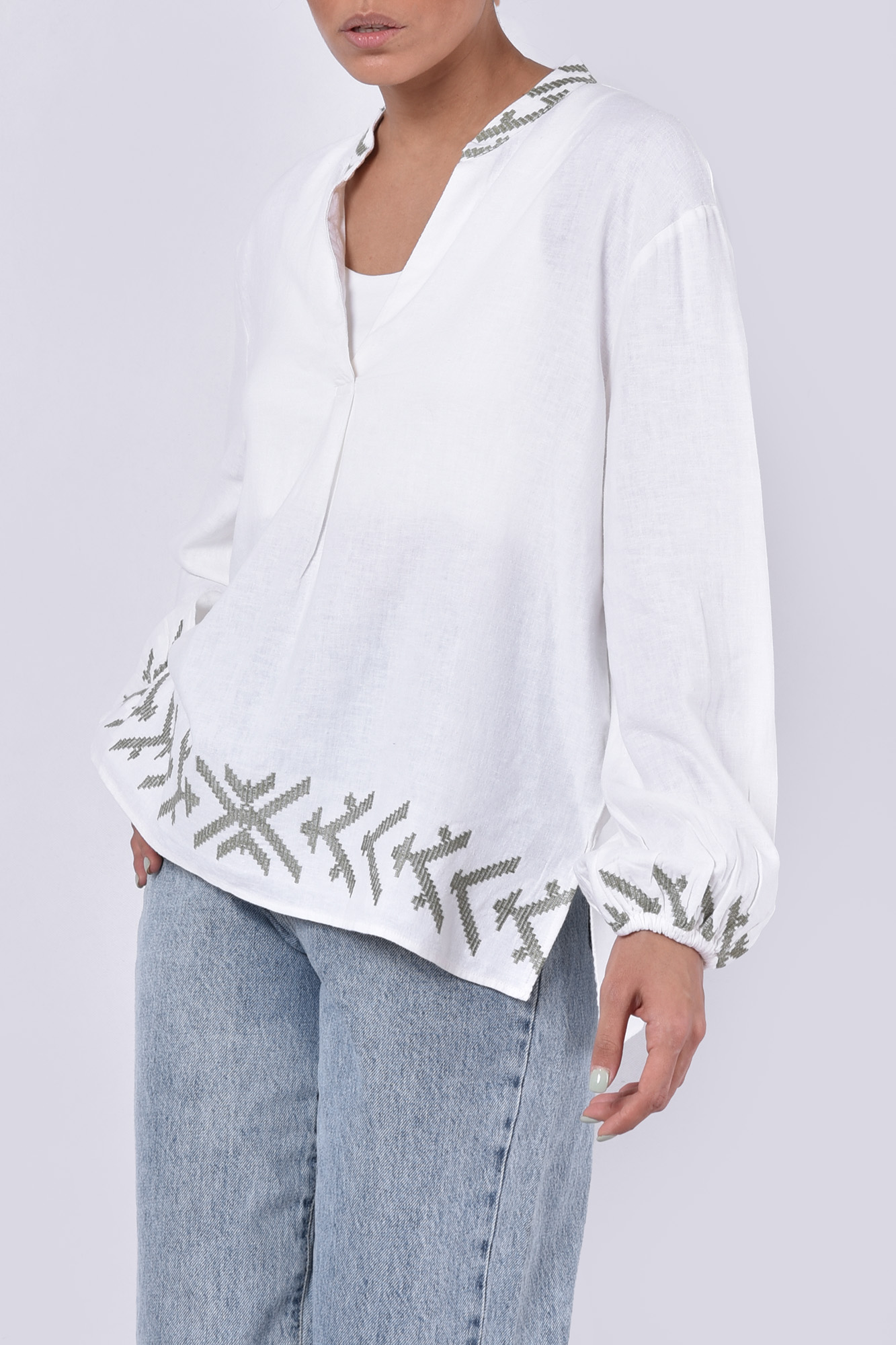 بلوز آستین بلند گلدوزی