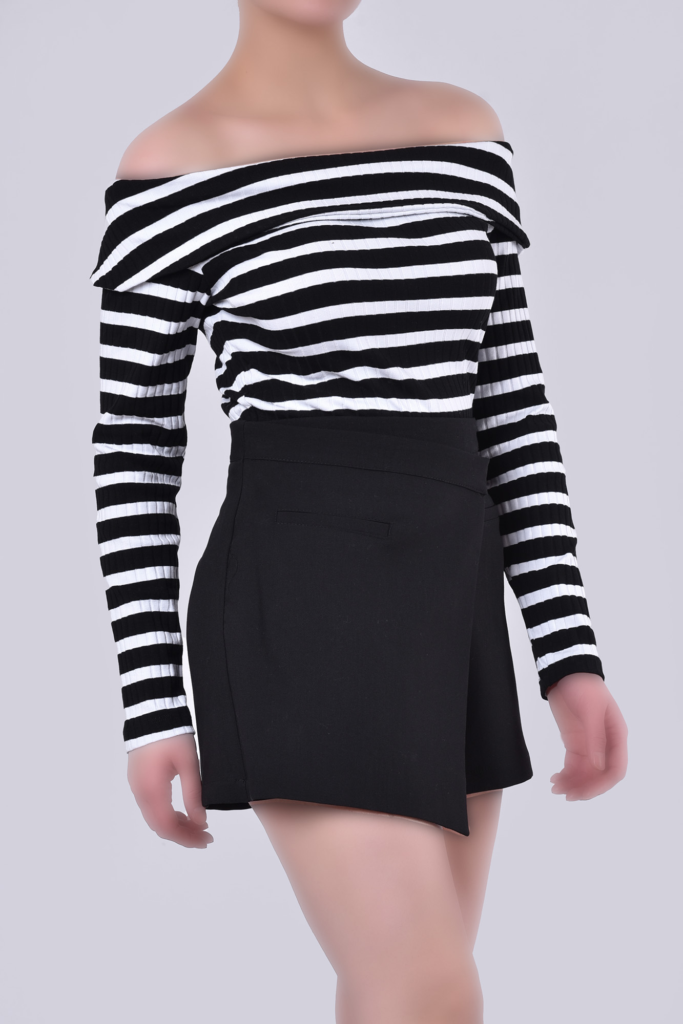 تیشرت آستین بلند راه راه