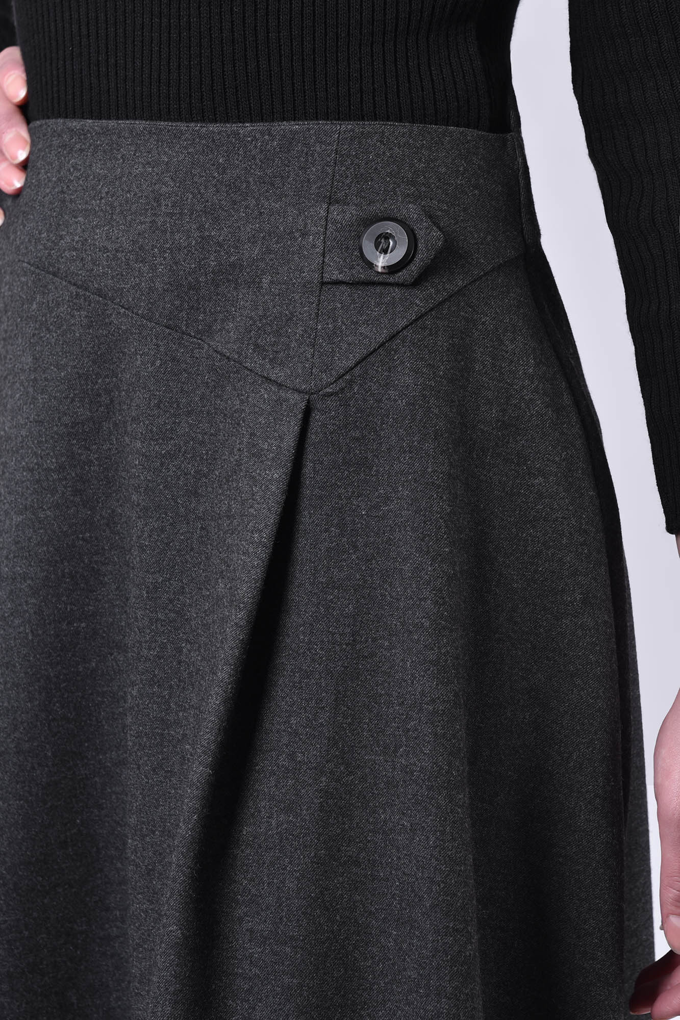 دامن بلند پشمی