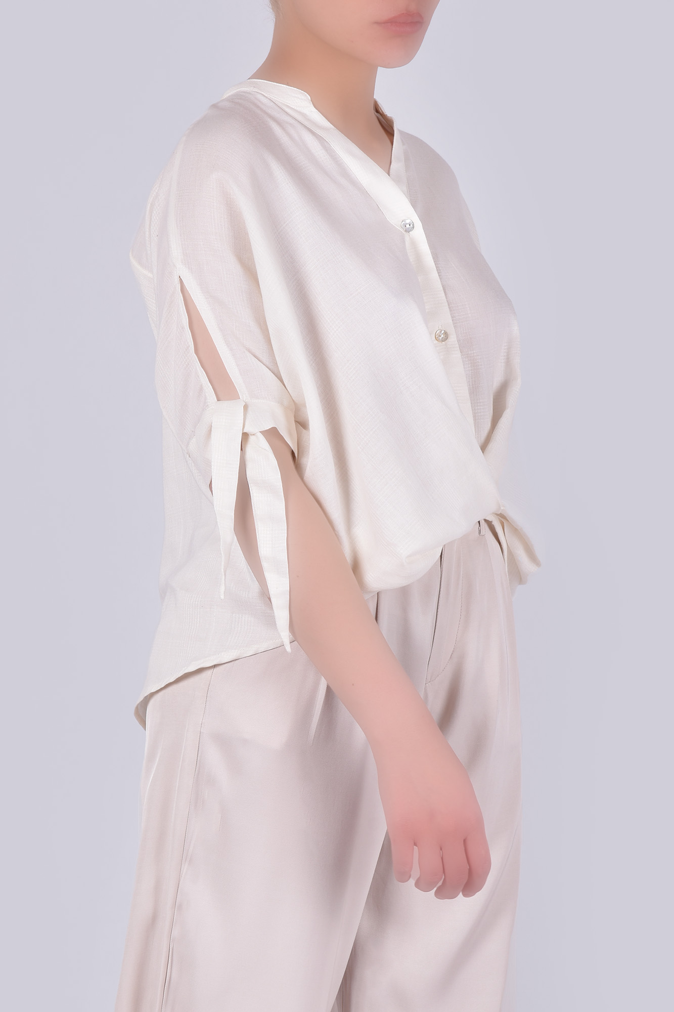 بلوز آستین کوتاه ساده