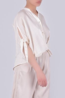 بلوز آستین کوتاه ساده