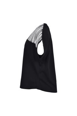 تیشرت آستین کوتاه ساده