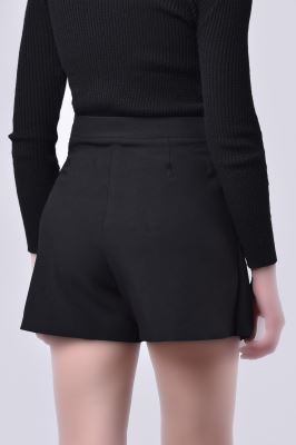 شلوارک پارچه ای کرپ