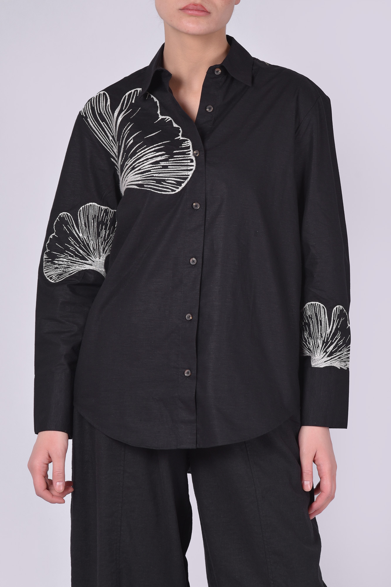 شومیز آستین بلند گلدوزی