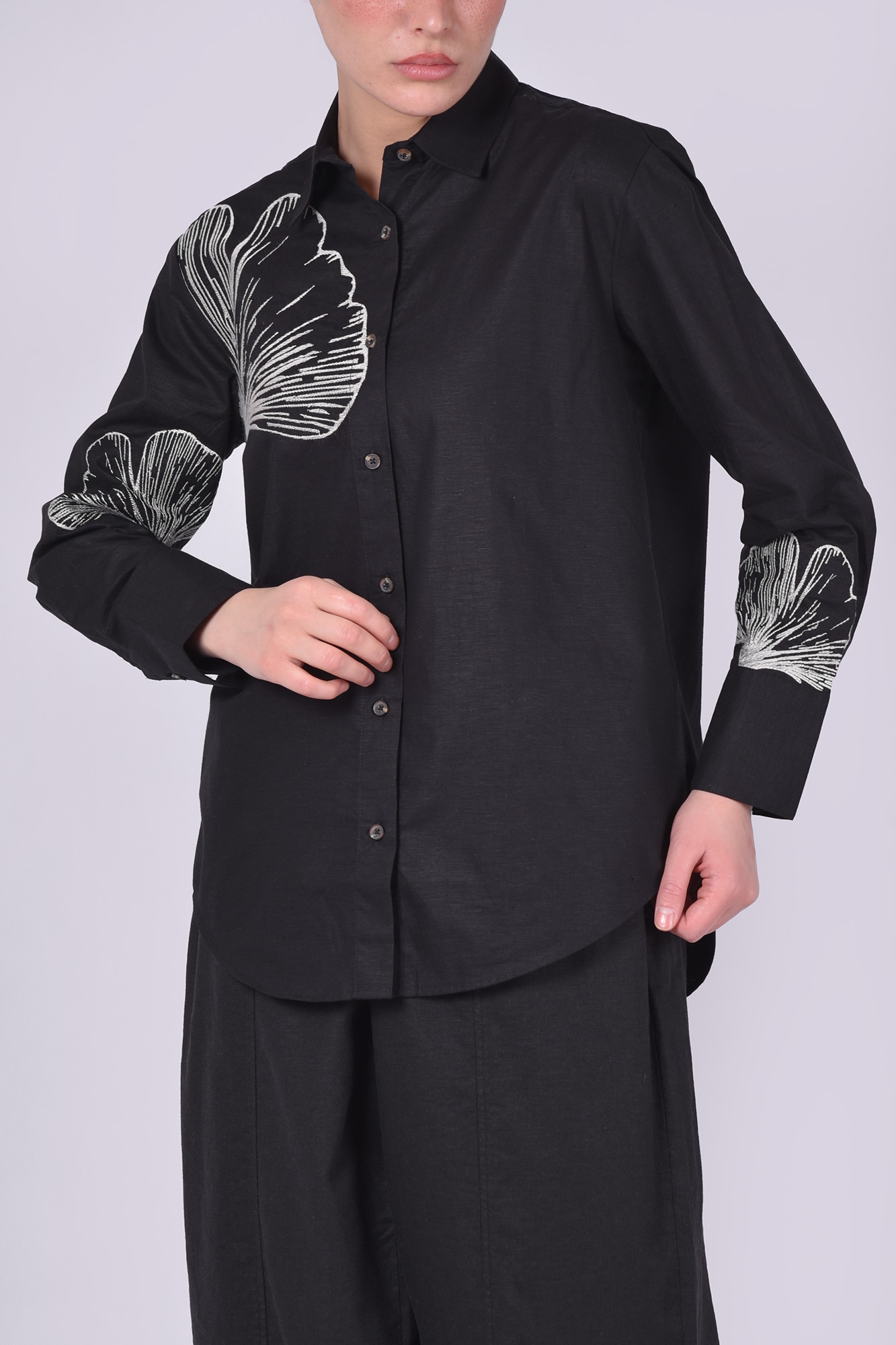 شومیز آستین بلند گلدوزی