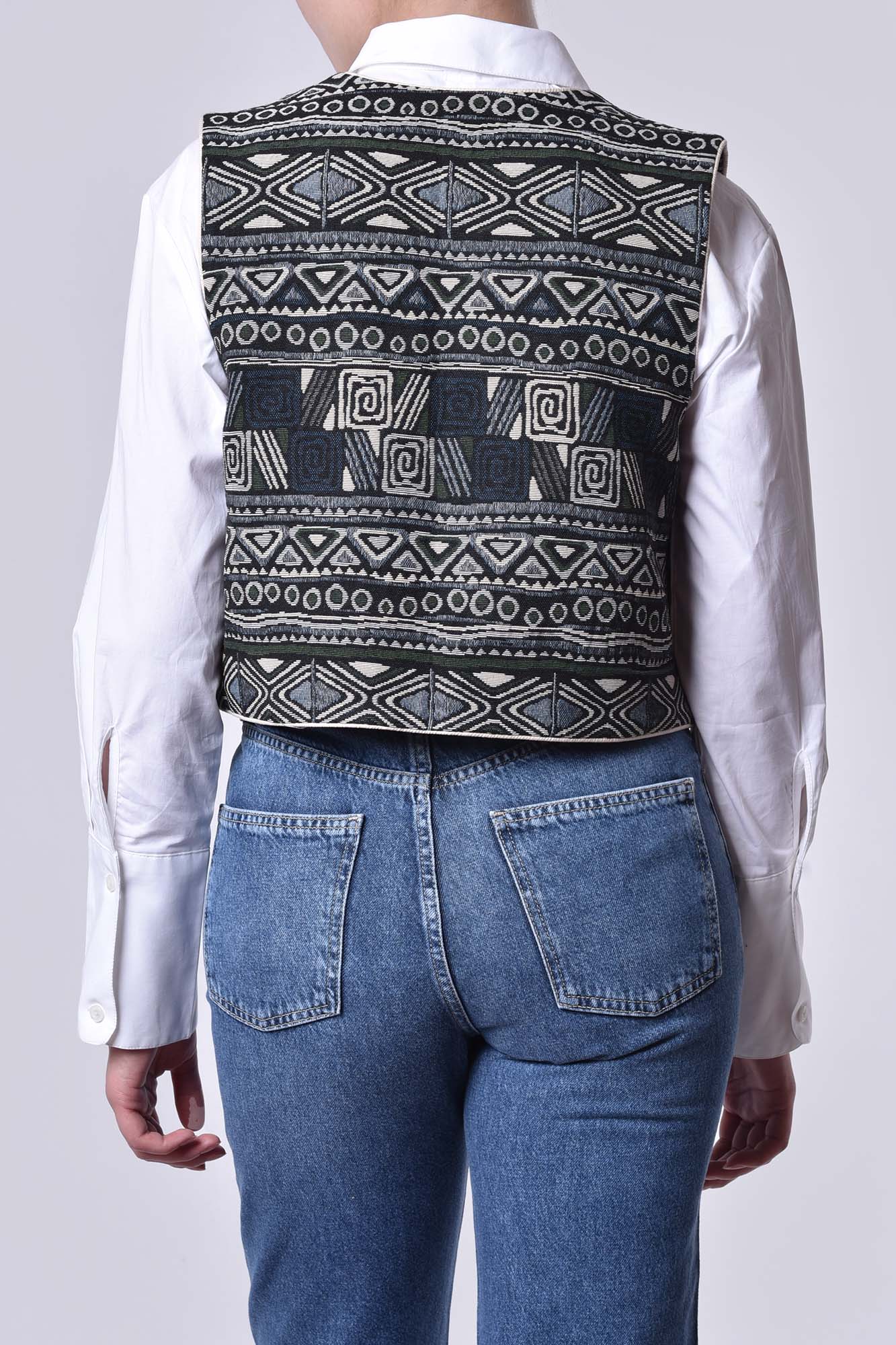 وست کوتاه طرحدار