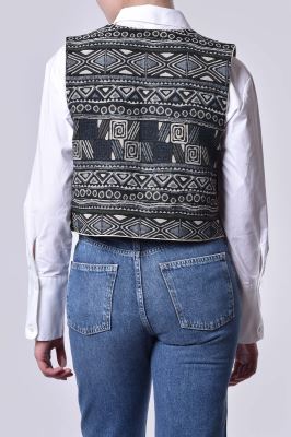 وست کوتاه طرحدار