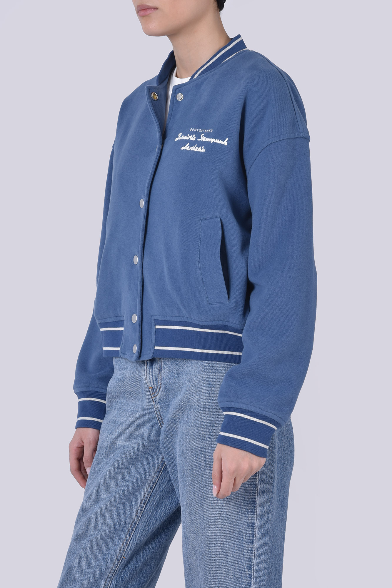 بامبرجکت گلدوزی