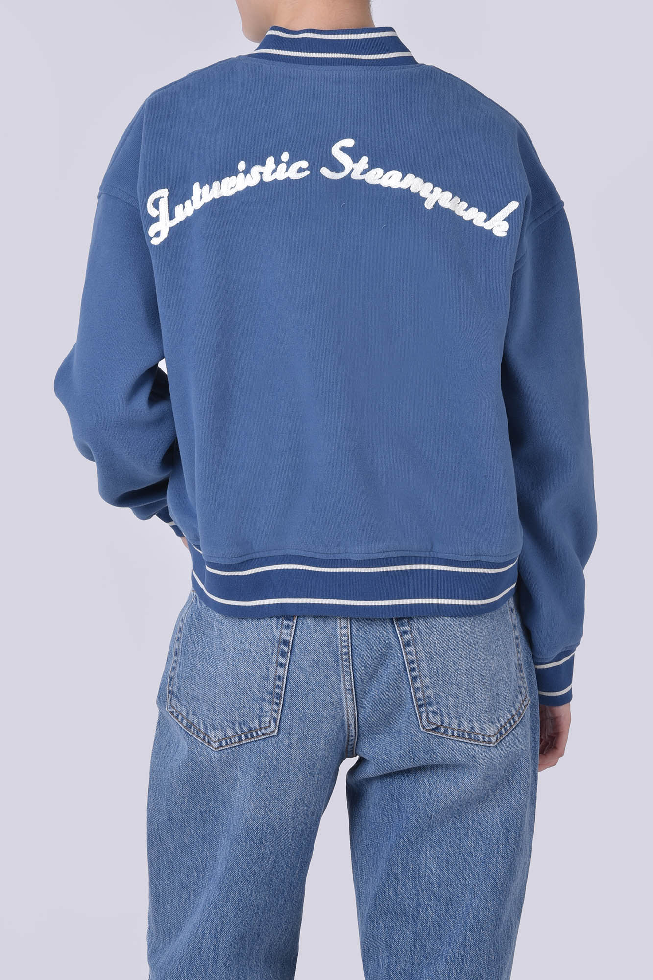 بامبرجکت گلدوزی