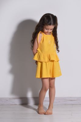 تاپ تیشرتی گلدوزی