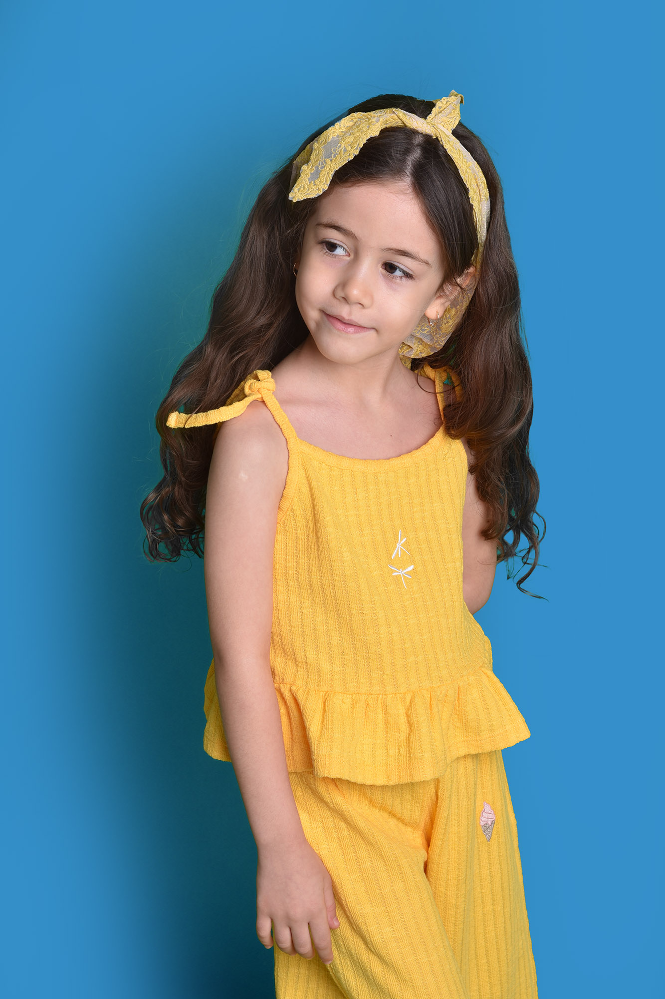 تاپ تیشرتی گلدوزی