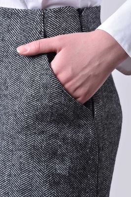 دامن کوتاه پشمی