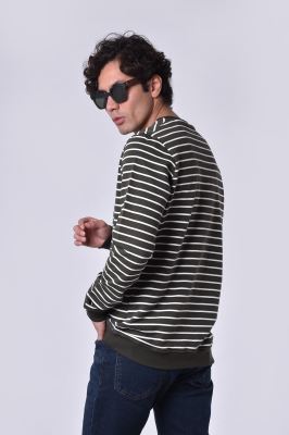 سوئیشرت راه راه