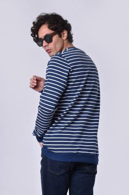 سوئیشرت راه راه