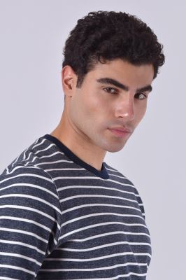 سوئیشرت راه راه