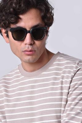 سوئیشرت راه راه