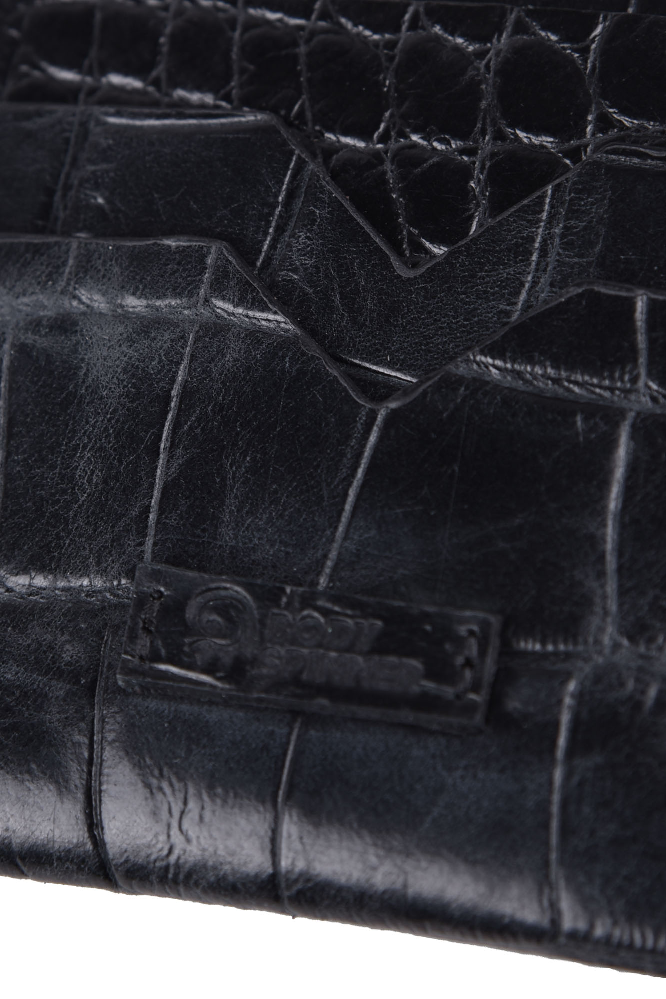 جاکارتی چرم