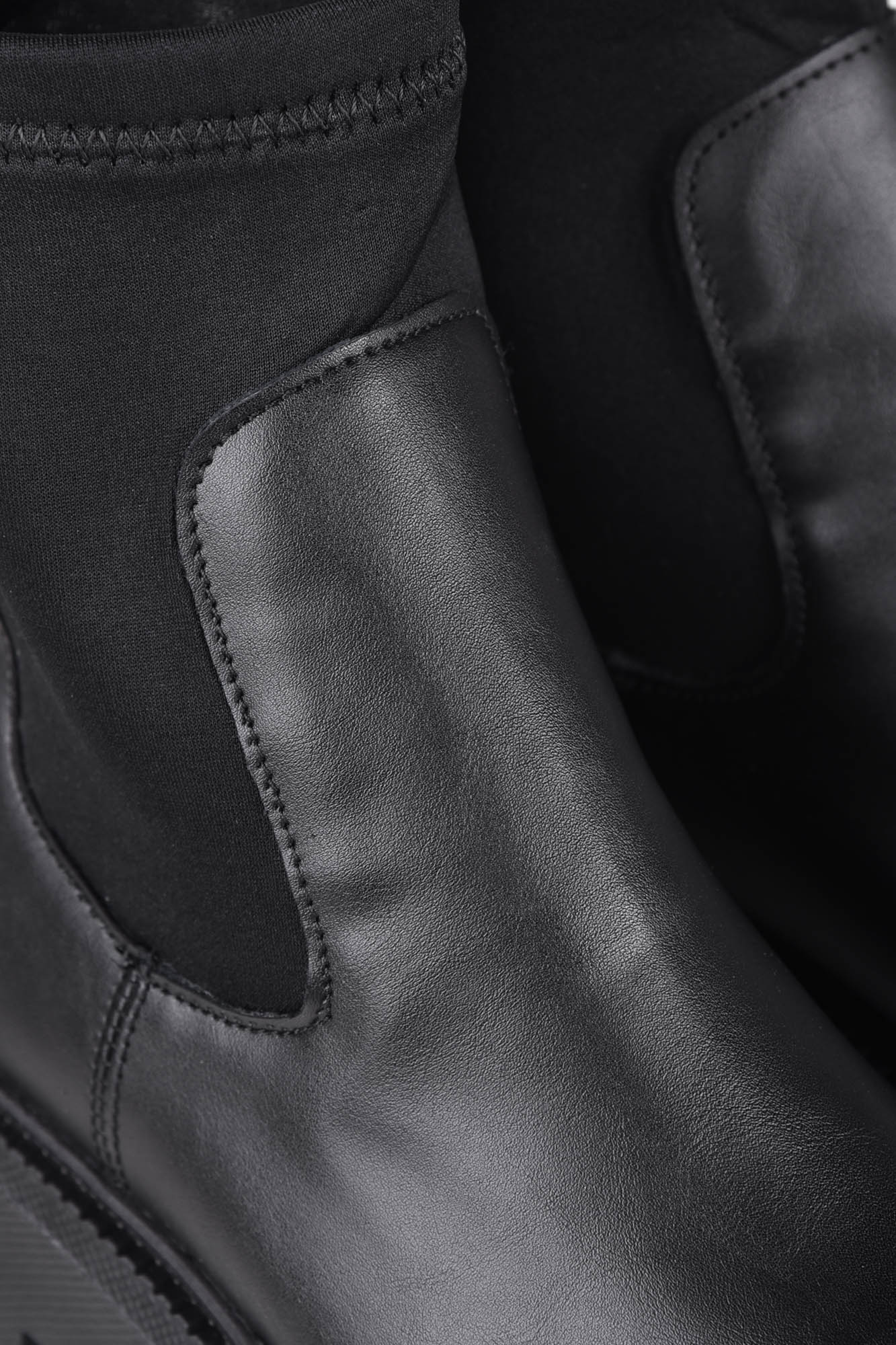 نیم بوت چرم