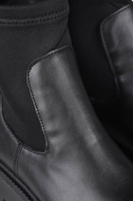 نیم بوت چرم