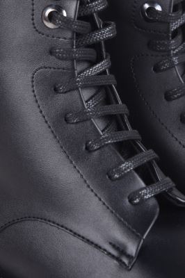 نیم بوت چرم