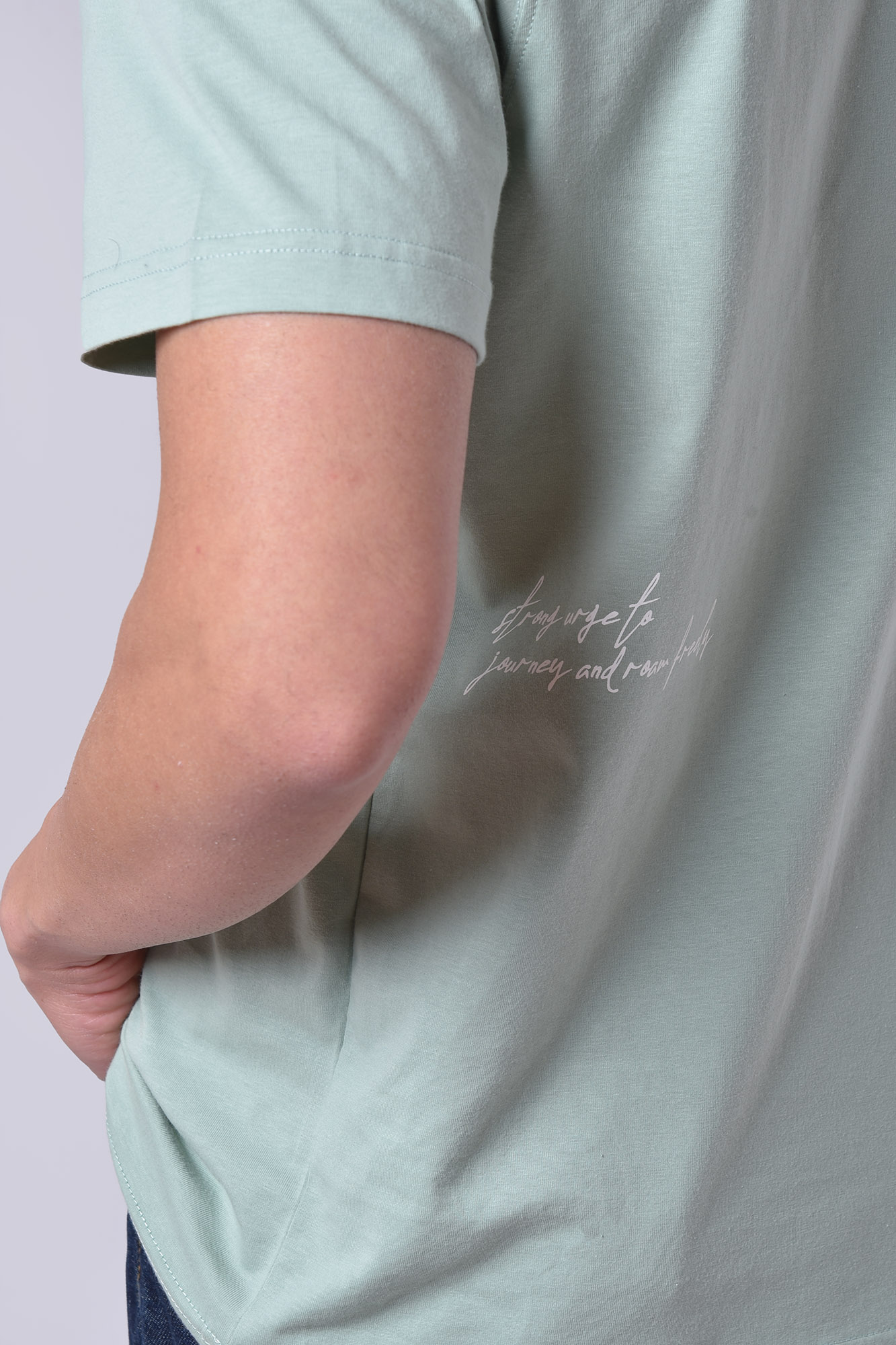 تیشرت آستین کوتاه چاپی