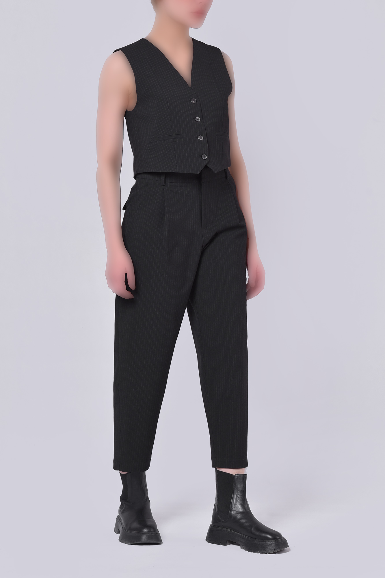 وست کوتاه راه راه