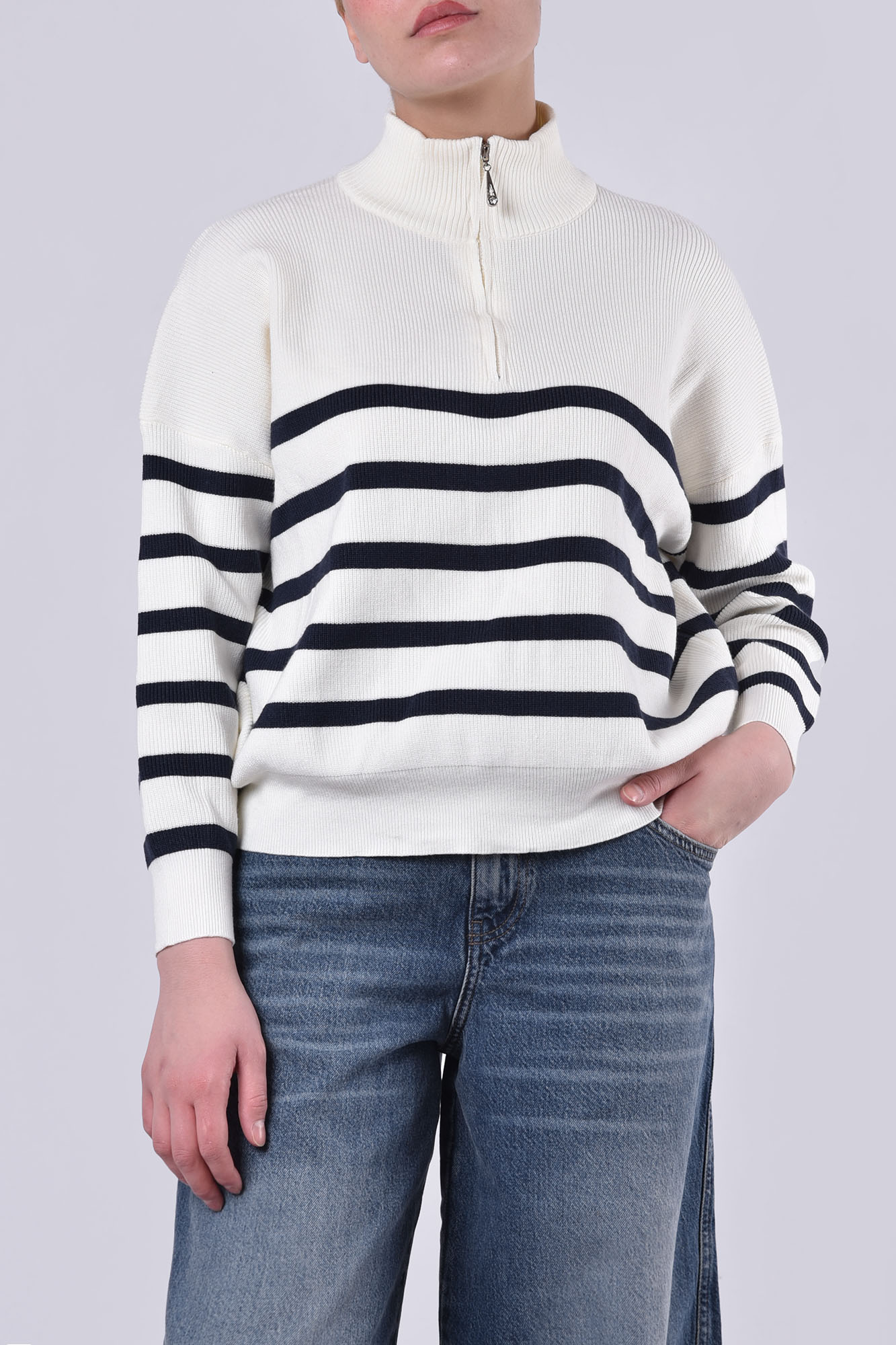 بافت نیم زیپ راه راه زنانه