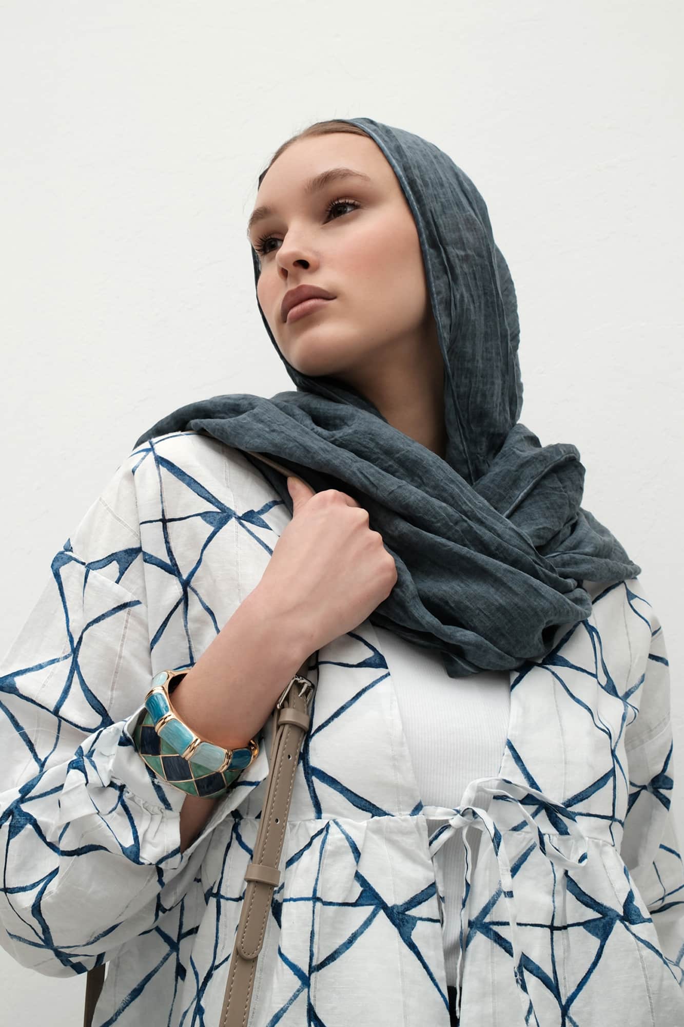 شومیز آستین بلند طرحدار