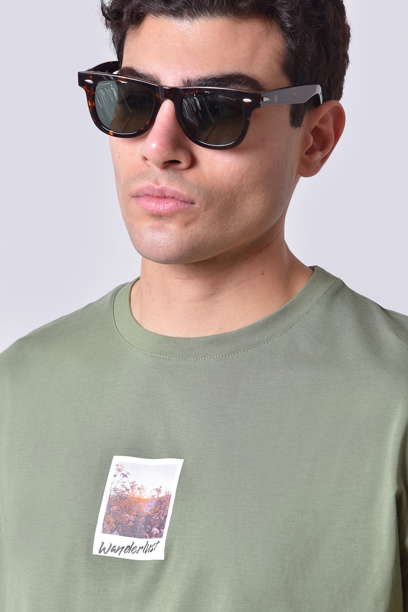 تیشرت آستین کوتاه چاپی