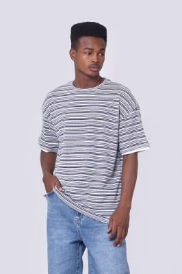 تیشرت آستین کوتاه طرحدار