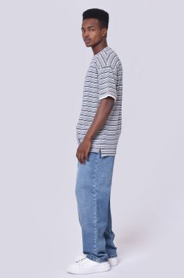 تیشرت آستین کوتاه طرحدار